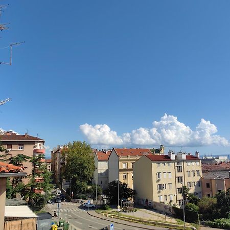 '2R' City Center Holidays And Workstays Rijeka Eksteriør bilde