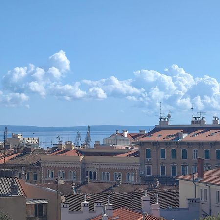 '2R' City Center Holidays And Workstays Rijeka Eksteriør bilde